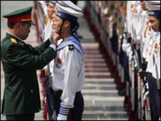 Chuẩn bị đội hình