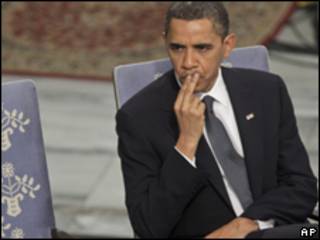 O presidente dos EUA, Barack Obama, durante cerimônia de entrega do Nobel em Oslo (AP)
