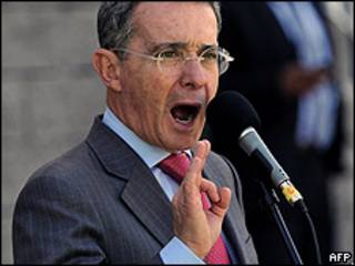 Álvaro Uribe