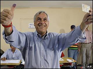 Sebastián Piñera ao votar