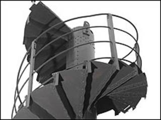 El tramo de la escalera de la Torre Eiffel.