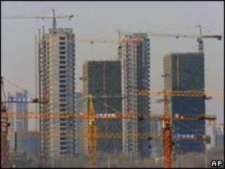 中國政府將建1千萬套保障房,以解決高房價導致的住房難問題,