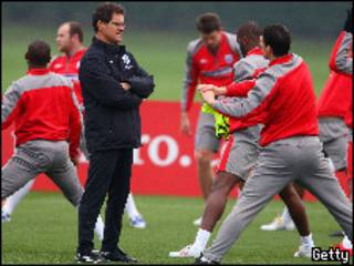 تدريب للمنتخب الانجليزي بقيادة كابيللو