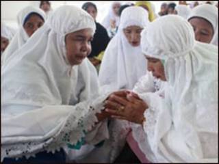 مراسم دعا در آچه در اندونزی