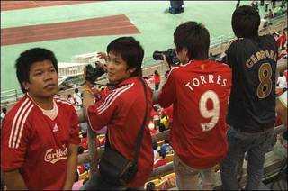 Aficionados de Liverpool en Bangkok