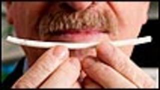 البروفيسور جوناثان هاملتون والشريان الصناعي