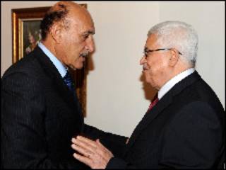 محمود عباس وعمر سليمان
