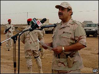 خالد بن سلطان