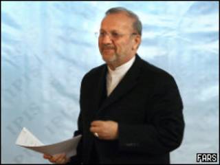 منوچهر متکی