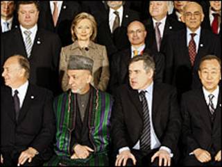Tổng thống Hamid Karzai và các lãnh đạo