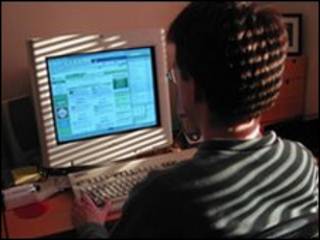 Dùng internet