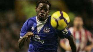 Louis Saha (AP)