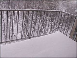 Nieve en balcón