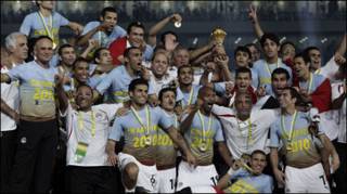 لاعبو مصر بعد التتويج