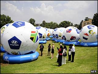 Balones gigantes en Johannesburgo