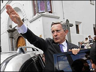 Álvaro Uribe, presidente da Colômbia