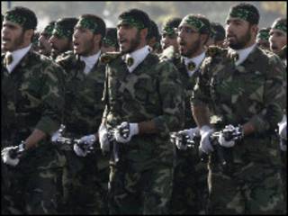 عرض عسكري ايراني
