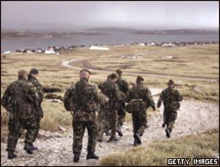 Soldados en las Falklands o Malvinas