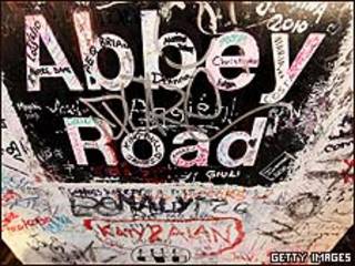 Cartel en Abbey Road