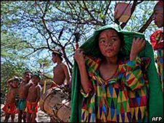 Una niña indígena de la tribu Wayuu en La Guajira colombiana