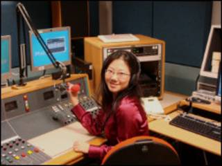 在BBC录音棚录音。