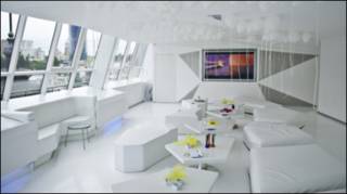 Sky Art Cafe (фото сс сайта PinchukArtCentre)