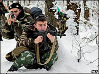 Российские солдаты во время учений
