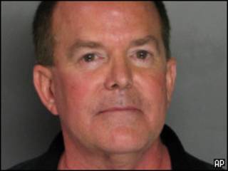 Roy Ashburn, senador por California