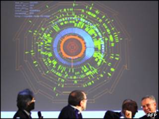 Científicos en el Consejo Europeo para la Investigación Nuclear