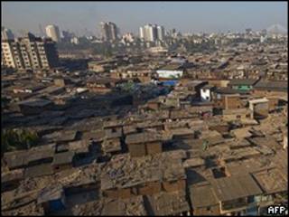 Favela em Mumbai na Índia