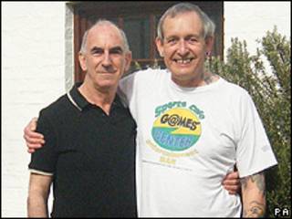 Michael Black (esq.) e John Morgan