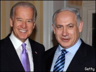 O vice-presidente americano, Joe Biden, e o premiê israelense, Binyamin Netanyahu