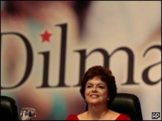 Dilma Rousseff durante o congresso do PT em fevereiro