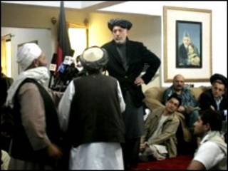 ښاغلی کرزی په کندهار کې له خلکو سره