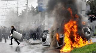 На улицах Бишкека 7 апреля 2010 г.