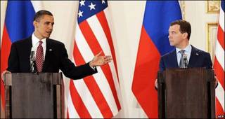 Barack Obama y Dimitri Medvedev en Praga