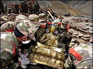 Labores de rescate en Qinghai