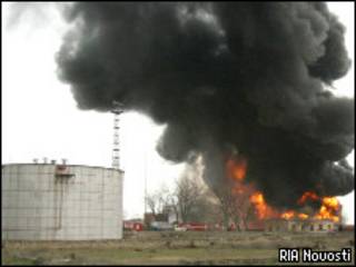Пожар на нефтебазе в Дагестане (март 2008 года)