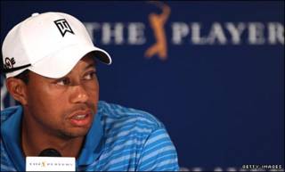 Tiger Woods adalah salah seorang atlet terkaya dunia berkat pemasukan dari turnamen golf dan sponsor