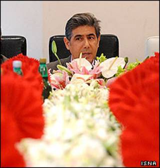 قطبی