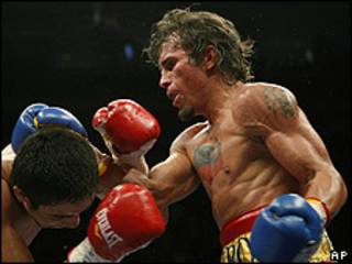 El boxeador "El Inca" Valero frente al mexicano Antonio de Marco