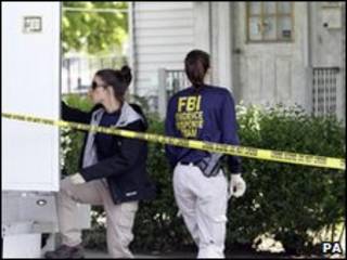 FBI lục soát nhà của một nghi phạm