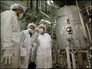 Instalações nucleares iranianas em Isfahan (Foto de Arquivo)