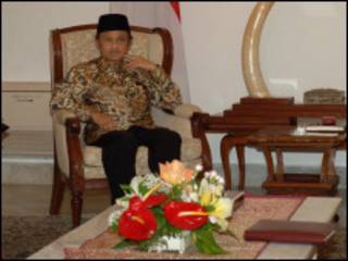 Mantan presiden Indonesia BJ Habibie