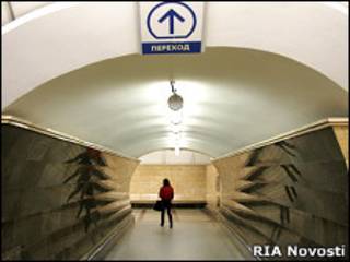 Подземный переход на станции метро "Маяковская"