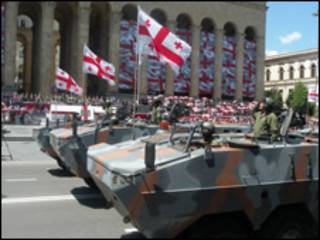 Парад в Тбилиси