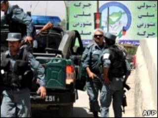 پلیس افغانستان در محل برگزاری نشست مشورتی صلح