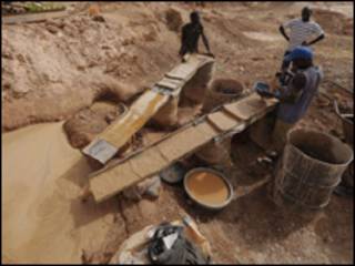 Uchimbaji wa dhahabu, Nigeria