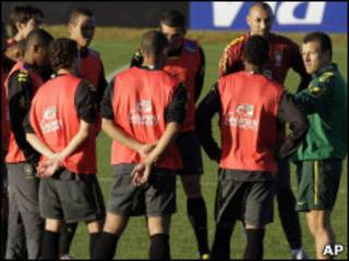 Dunga e jogadores