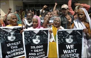 पीड़ित परिवारों में निचली अदालत के फ़ैसले और सरकार की भूमिका को लेकर रोष